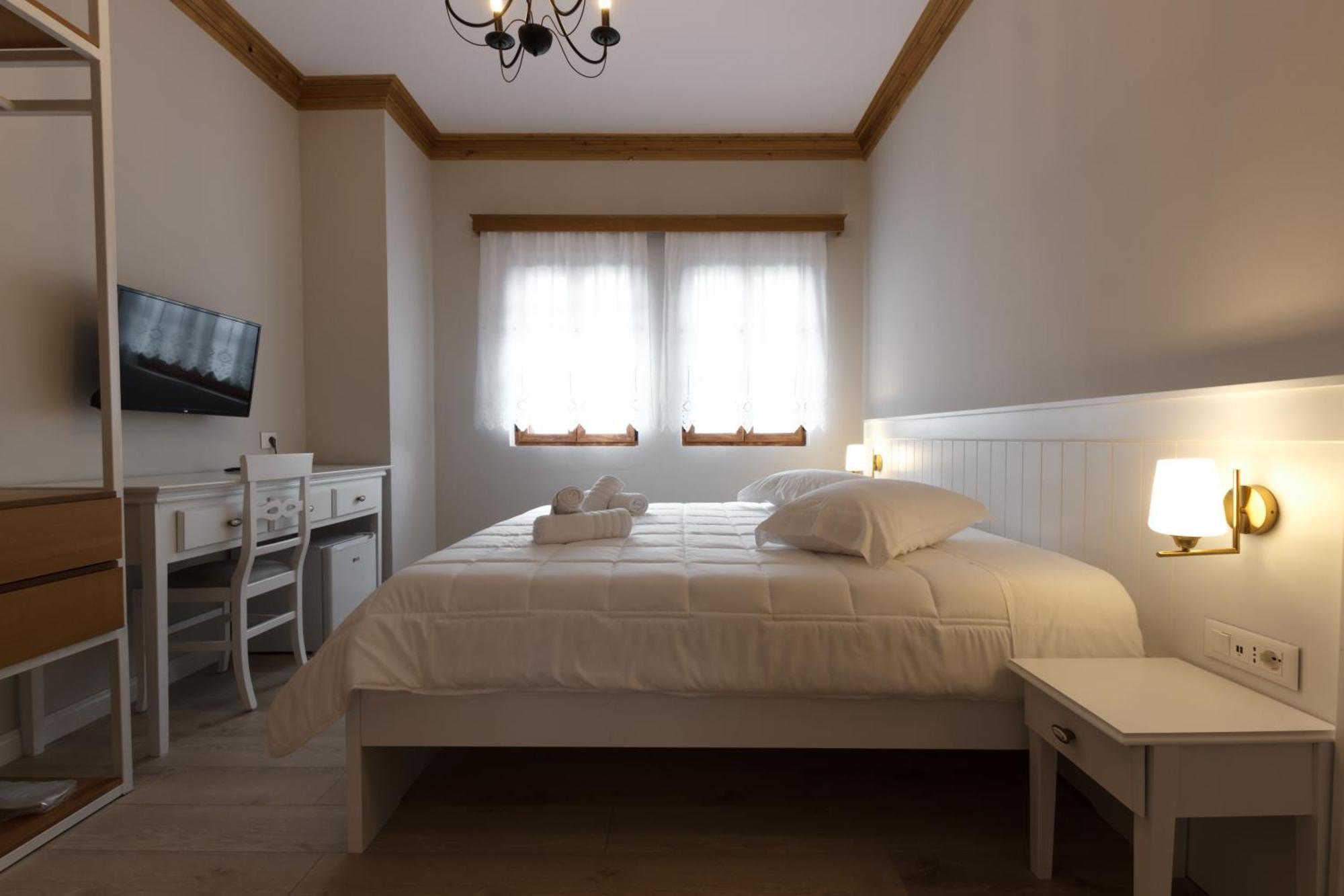 Hotel Bujtina Sophie Libohove Esterno foto