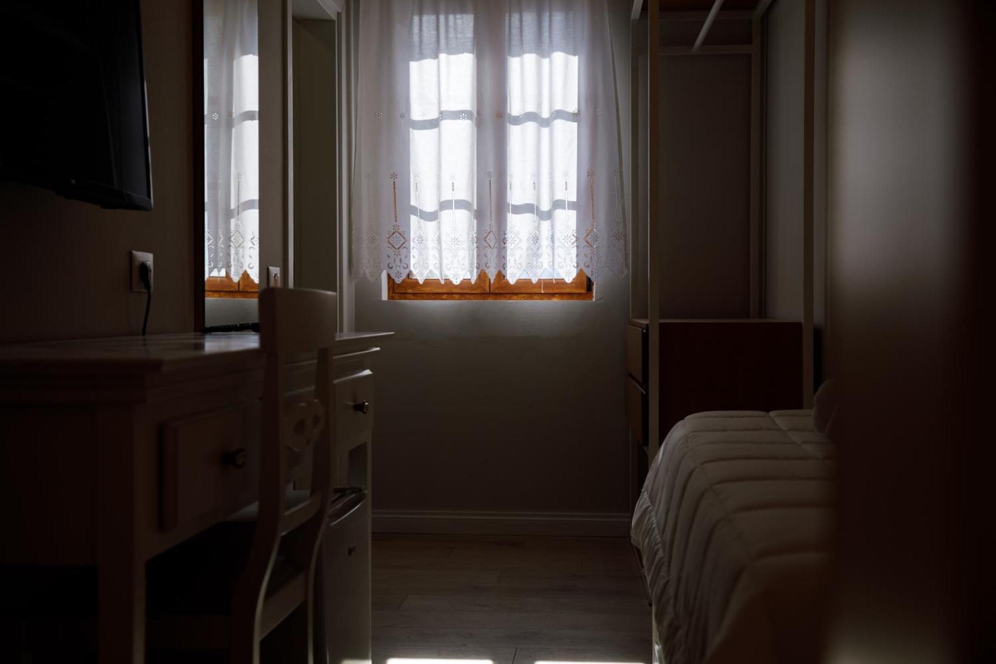 Hotel Bujtina Sophie Libohove Esterno foto